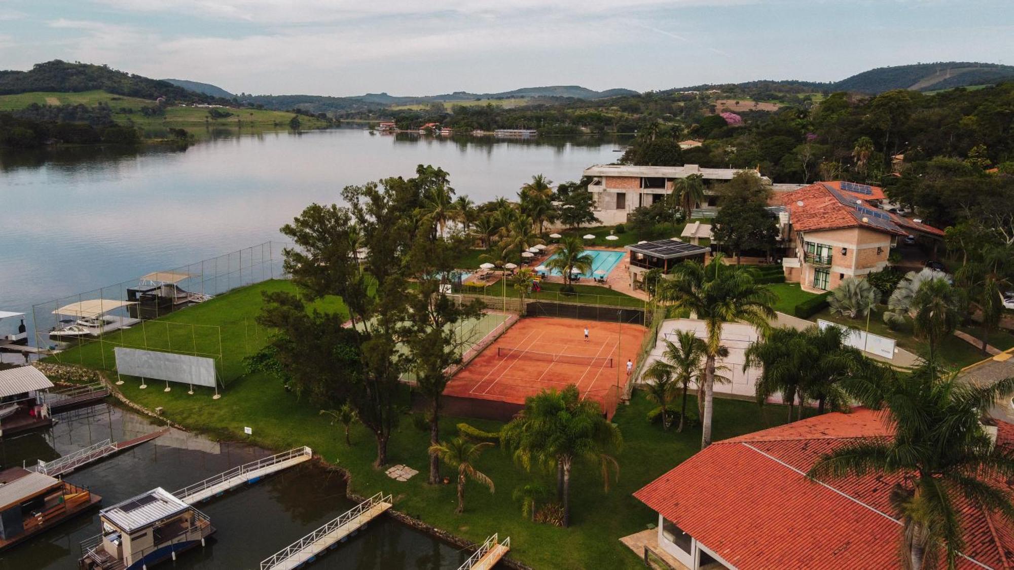 Hotel Lago Do Sol Itaúna エクステリア 写真