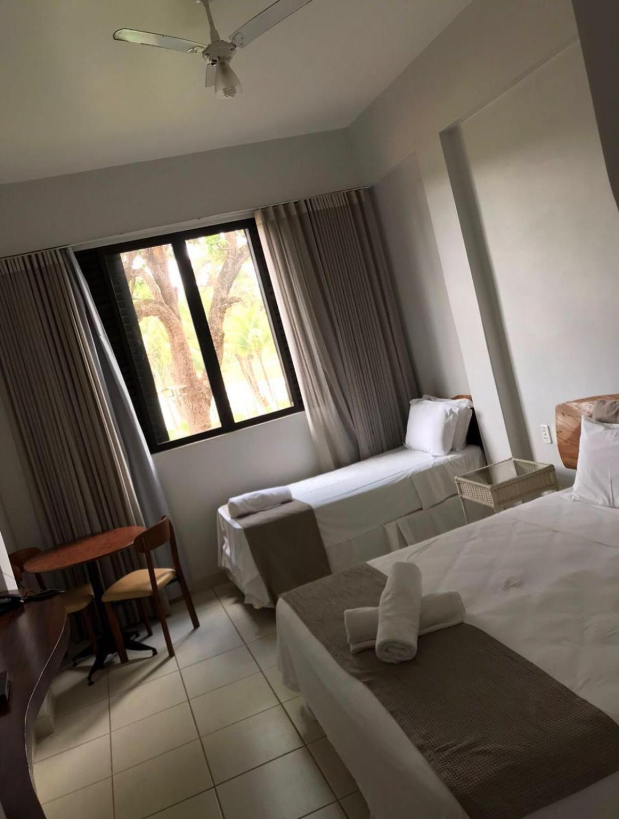 Hotel Lago Do Sol Itaúna エクステリア 写真